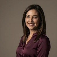 Sabrina Bendory, dating coach and author, in a soft editorial headshot